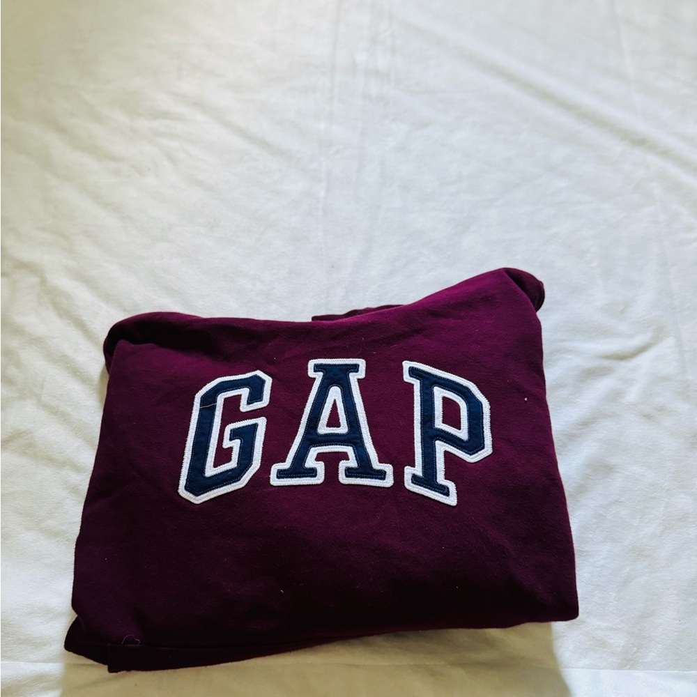 GAP Burgundy Logo Sweatshirt